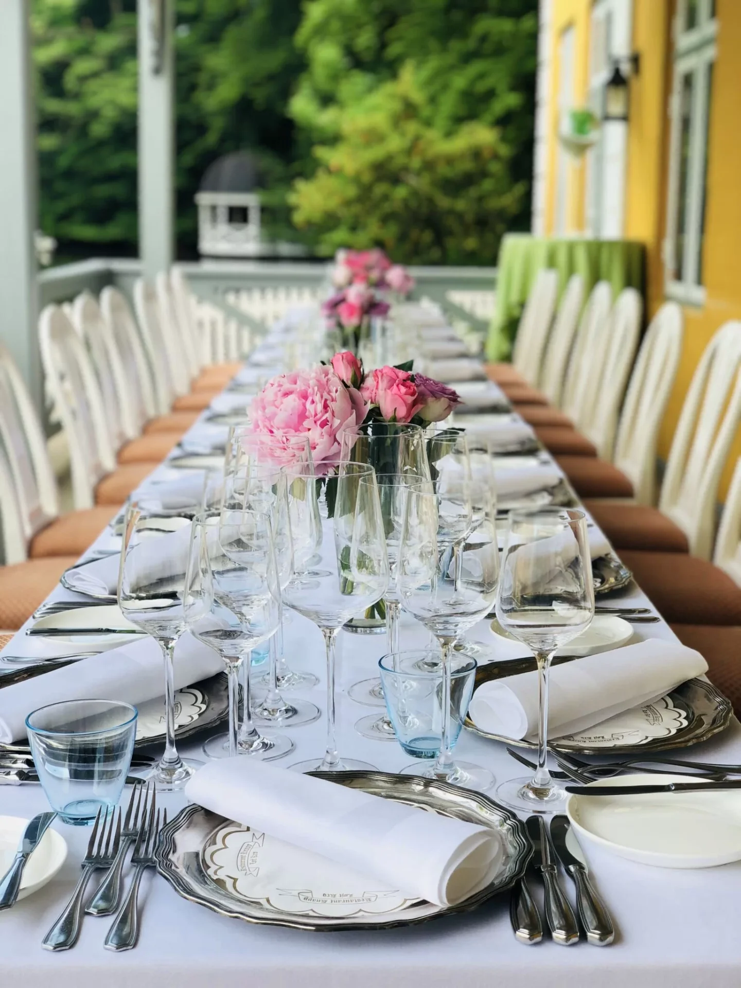 Friske råvarer i køkkenet