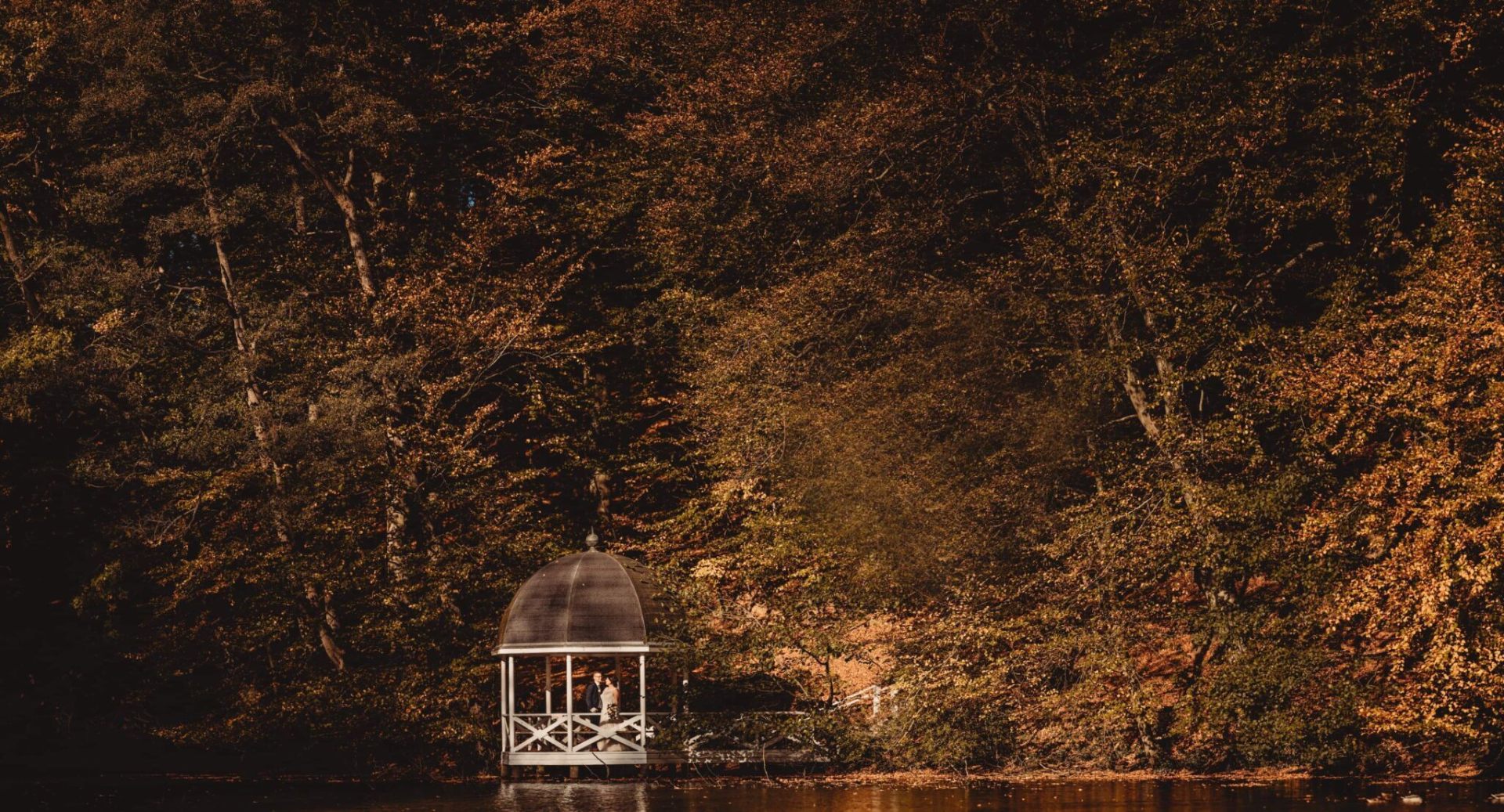 Søpavillonen i efterårsfarver